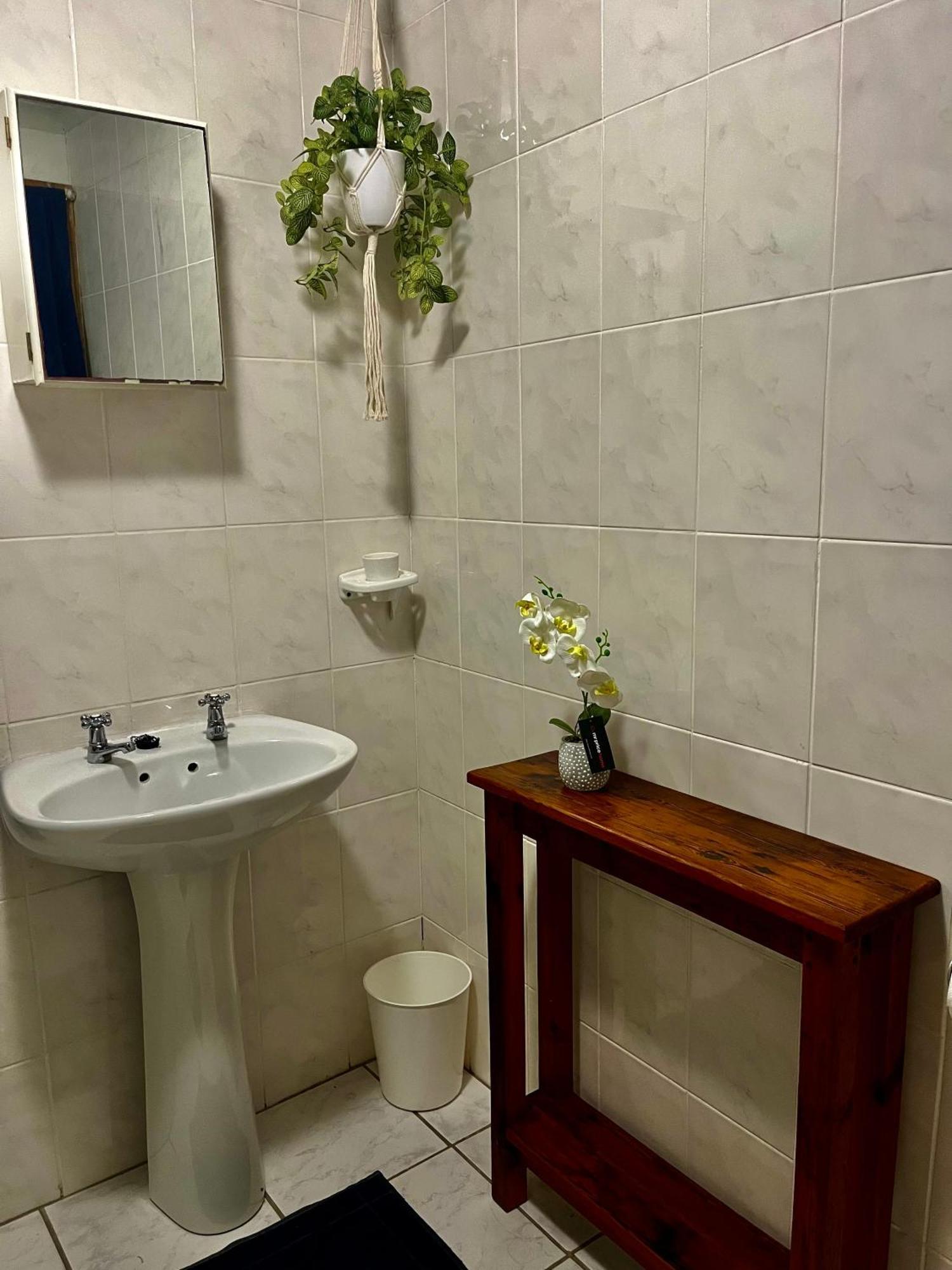 Апартаменты Glen House Брентон-он-Си Экстерьер фото