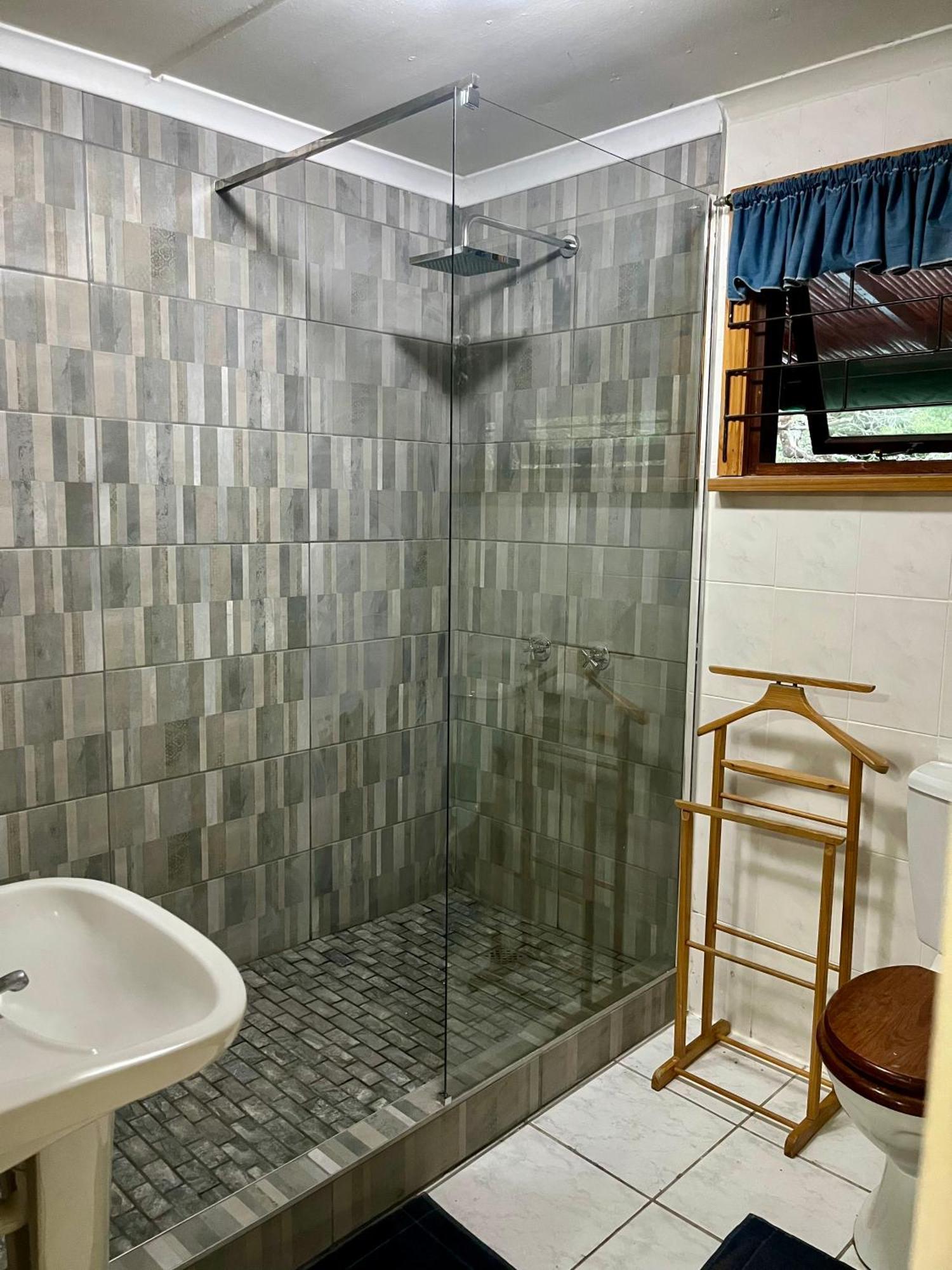 Апартаменты Glen House Брентон-он-Си Экстерьер фото